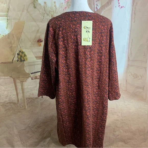 NEW Boden Floral printed plus size T Shirt Dress - Picture 7 of 9